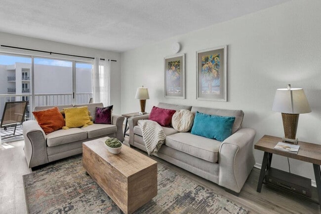 Foto del edificio - 790 Santa Rosa Blvd