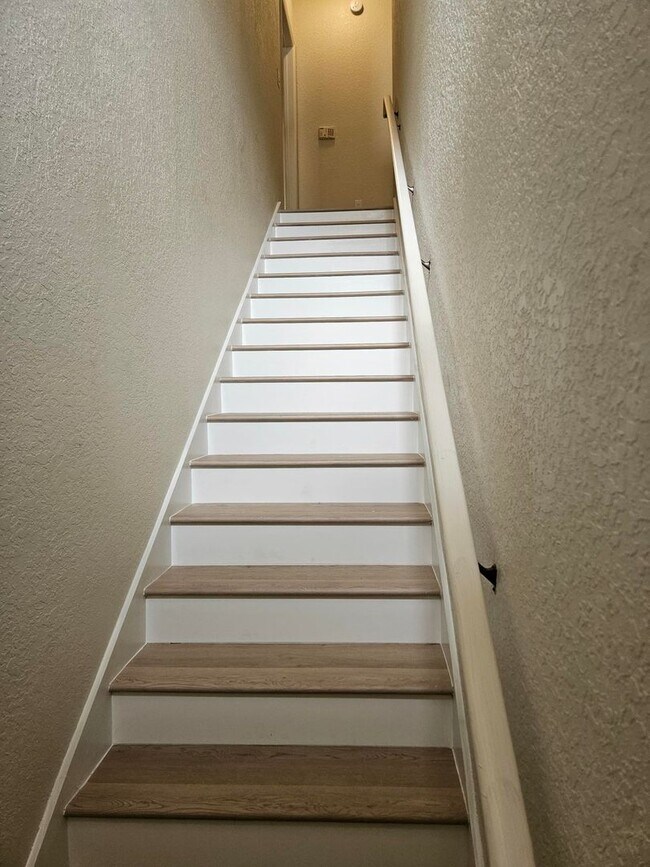 Foto del edificio - Lake Mary Townhome
