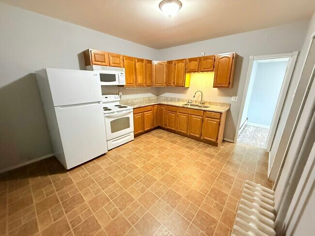Foto del edificio - 145 Spring Valley Rd