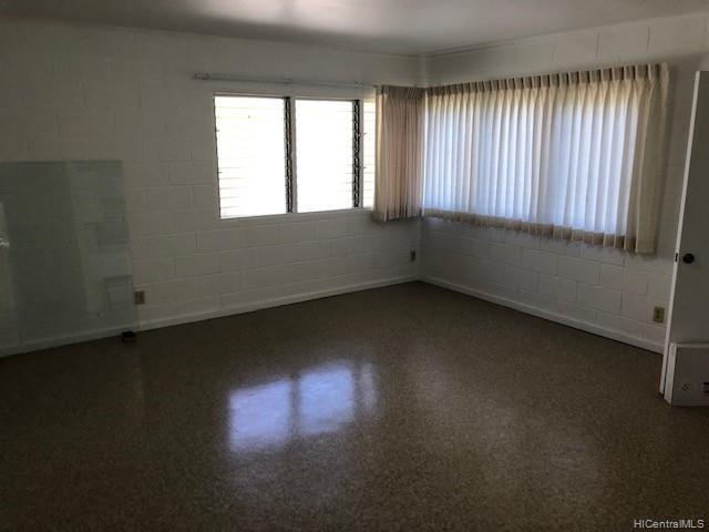 Foto del edificio - 2720 E Manoa Rd