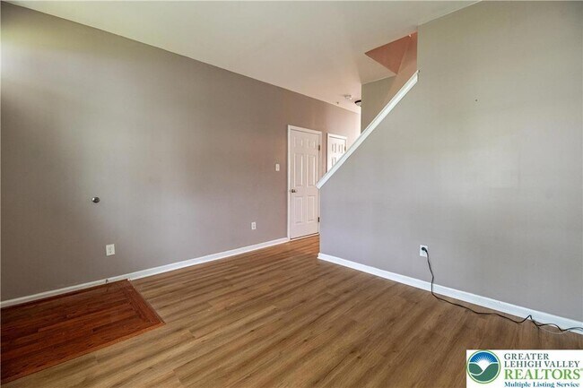Foto del edificio - 955 King Way