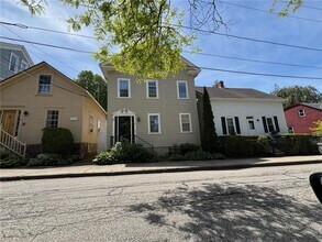 Building Photo - 51 Lee Ave