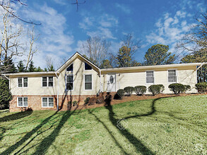 Building Photo - 3607 Lassiter Rd