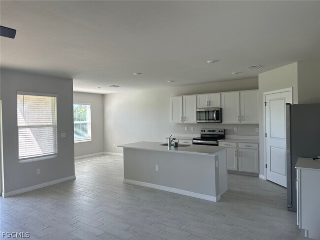 Foto del edificio - 522 NW 7th St