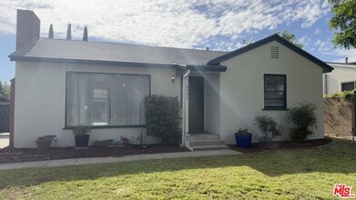 Building Photo - 6403 Barela Ave