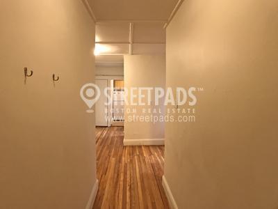 Foto del edificio - 1 bedroom in Boston MA 02215