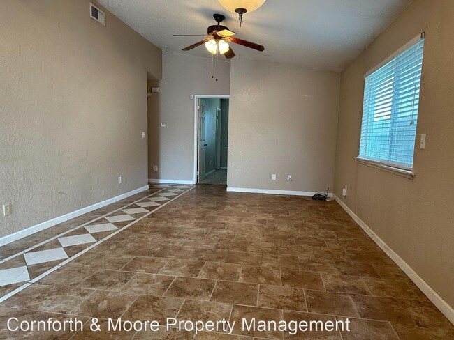 Building Photo - 3 br, 2 bath House - 504 Orange Ave