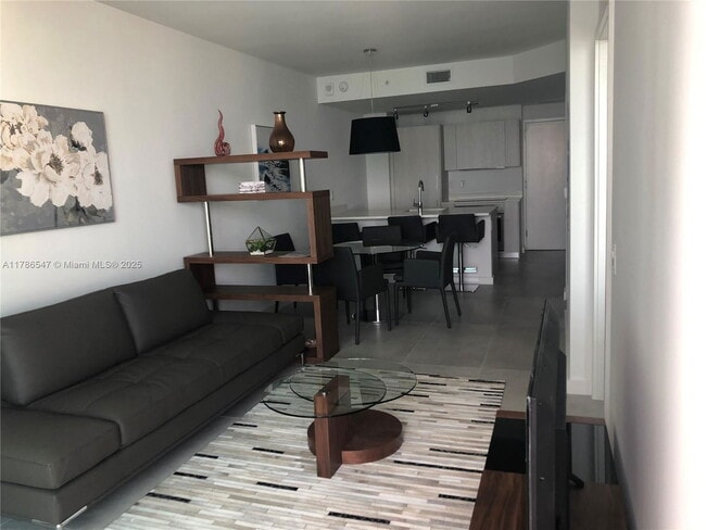 Photo - 501 NE 31st St Apartment