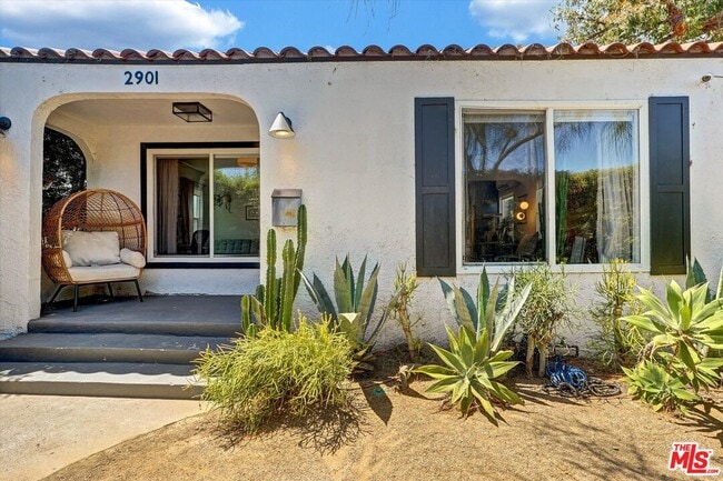 Building Photo - 2901 Redondo Blvd