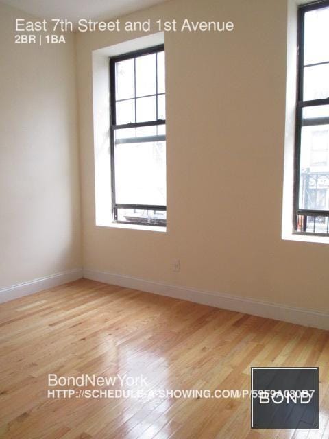 Building Photo - 111 E 7th St