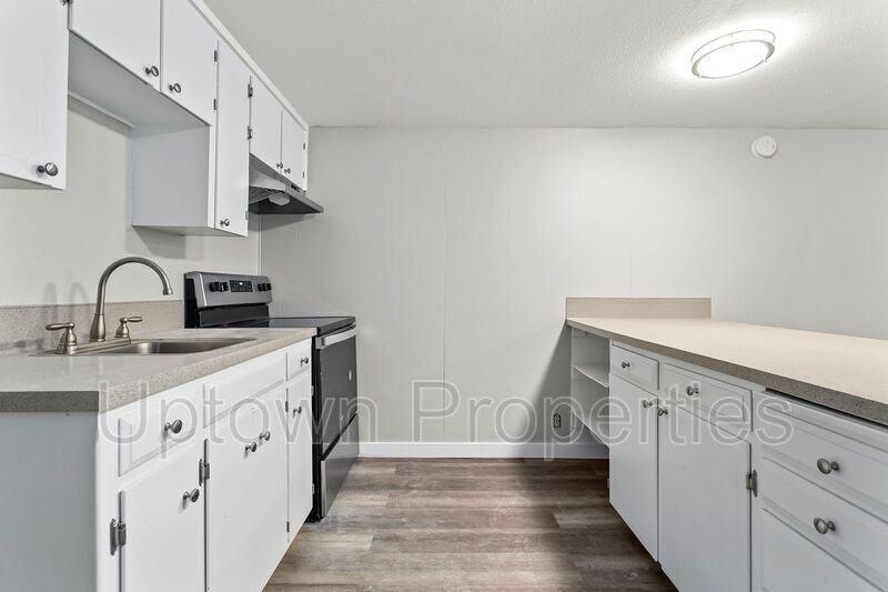 Foto principal - 405 NE 81st Ave