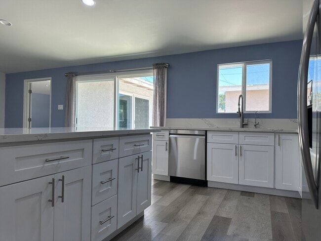 Kitchen-2 - 8336 Flallon Ave