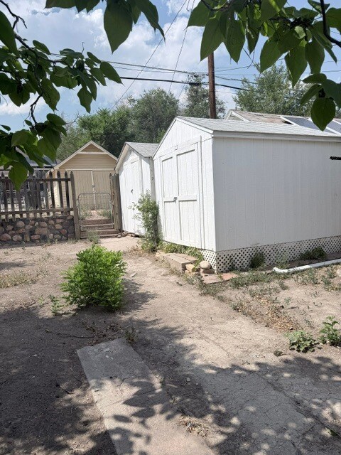 Building Photo - 315 Rudd Ave