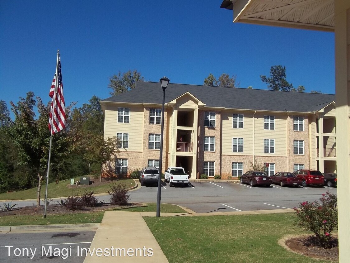 404 Town Center Dr, LaGrange, GA 30241 Room for Rent in LaGrange, GA