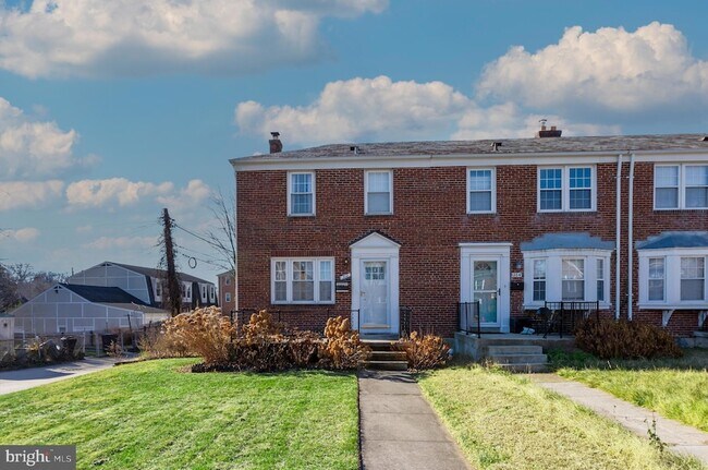 Foto del edificio - 312 Small Ct