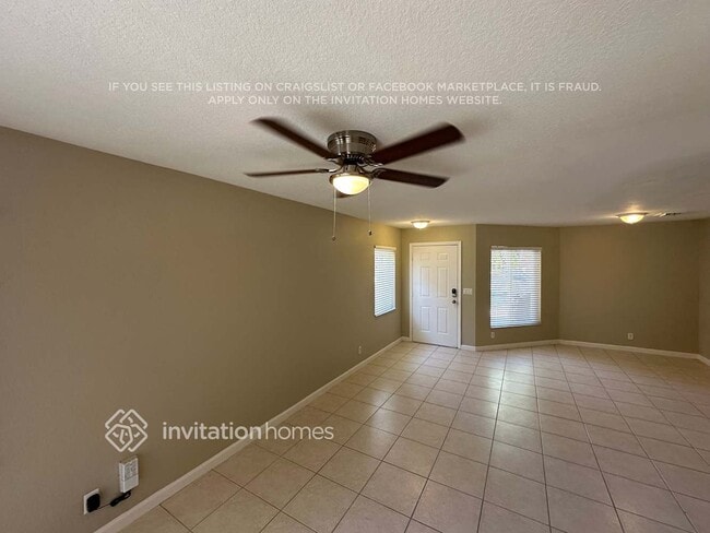 Foto del edificio - 6100 Sugar Loaf Ln