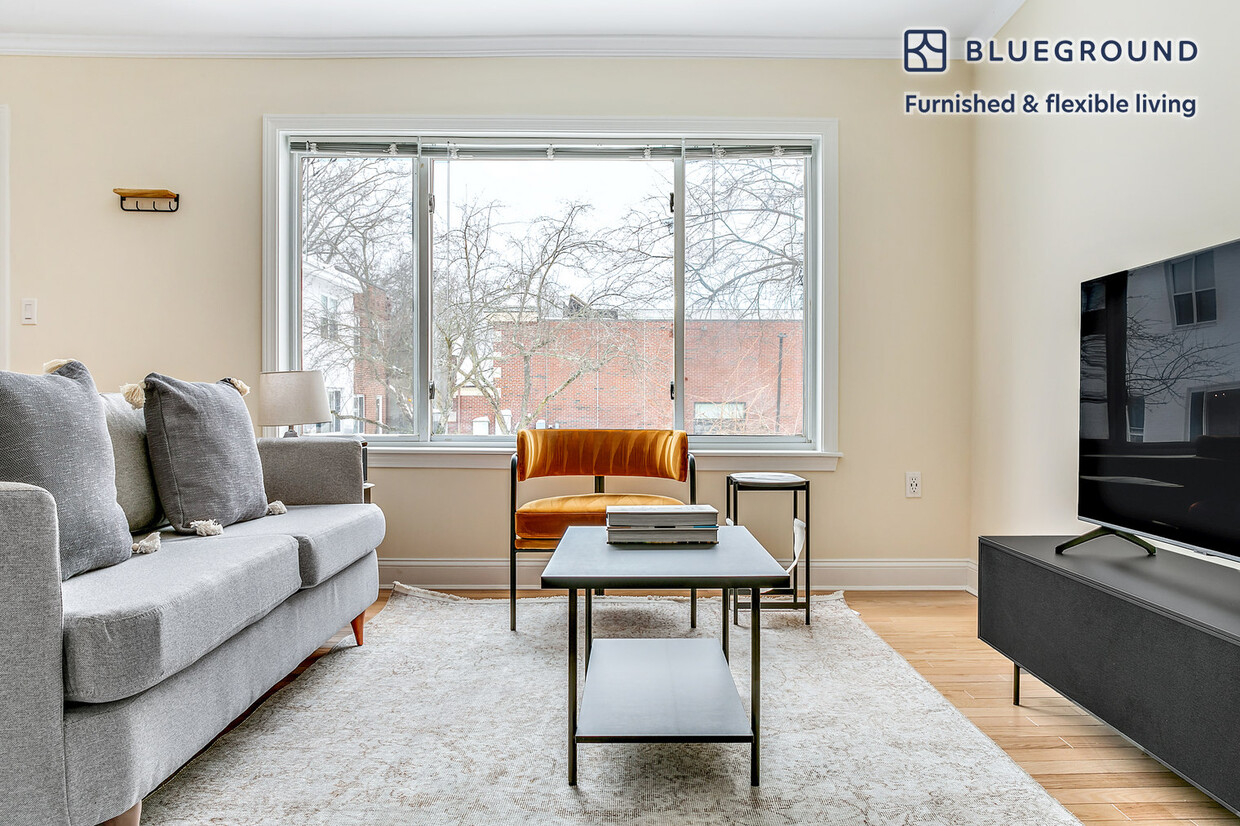 Foto principal - 611 VFW Parkway