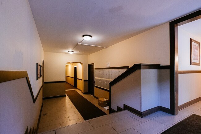 Foto del edificio - 514 W Melrose