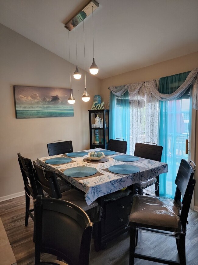 Foto del edificio - 152 Fountain Grass Cir