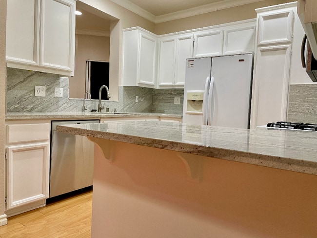 Building Photo - 321 Araglin Ct