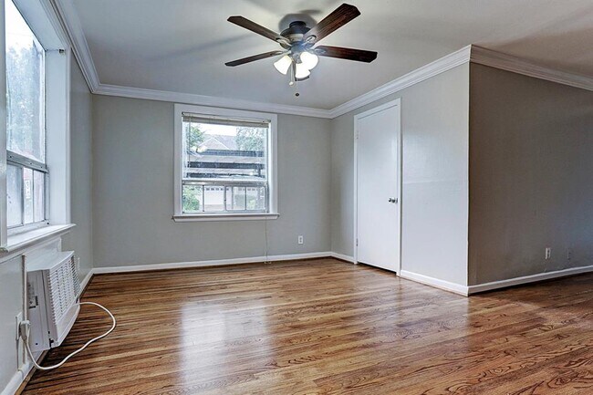 Foto del edificio - 2148 Harold St