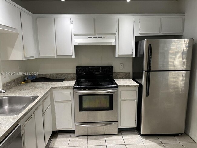 Building Photo - 10508 NW 6th St