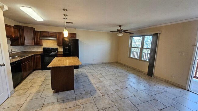 Building Photo - 170 Interstate Dr