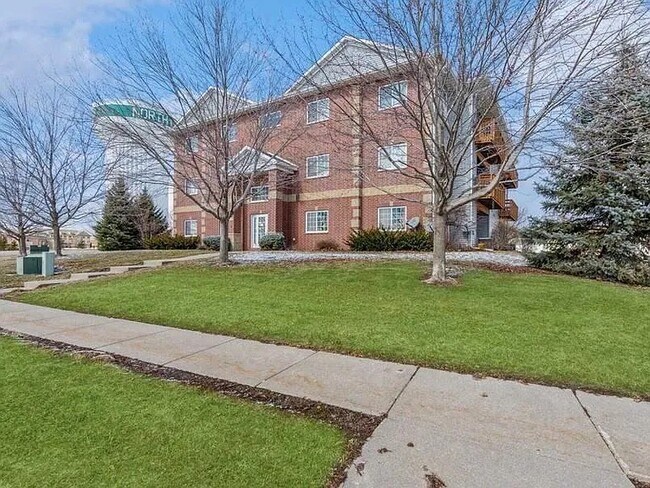 Foto del edificio - 2300 Westlake Rd