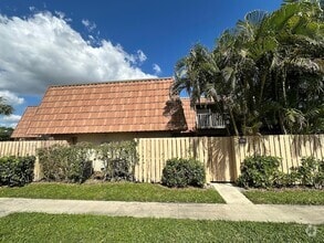 Building Photo - 579 Green Springs Pl