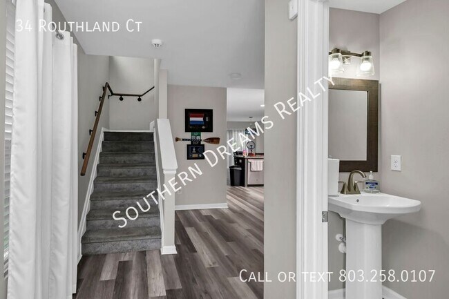 Building Photo - 34 Routhland Ct