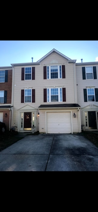 Building Photo - 303 Saint Thomas Dr
