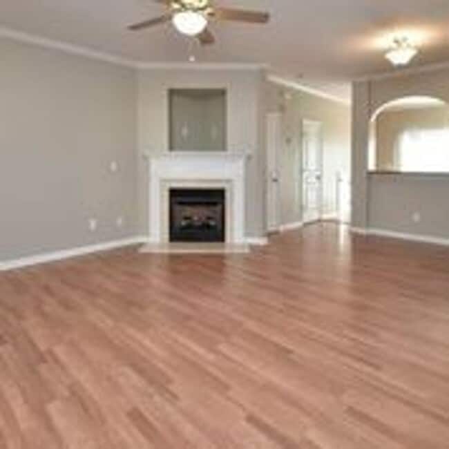 Foto del edificio - Lovely, Move in Ready 2 Bedroom in Stallin...