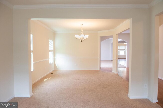 Building Photo - 3417 Soaring Cir