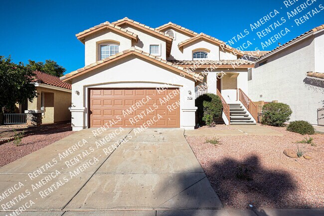 Building Photo - Newly Renovated  Bedroom House In Cactus P...