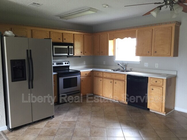 Foto del edificio - 936 Poppleton Dr