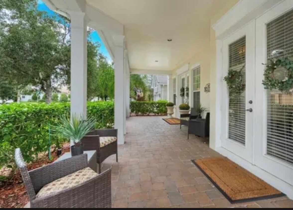 Building Photo - 7545 Lake Albert Dr