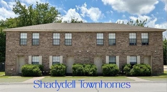 Building Photo - 5837 Shadydell Dr