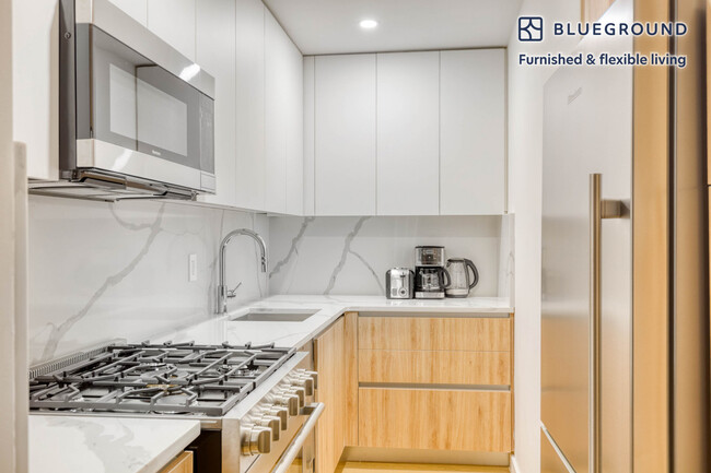 Foto del edificio - 227 E 59th St