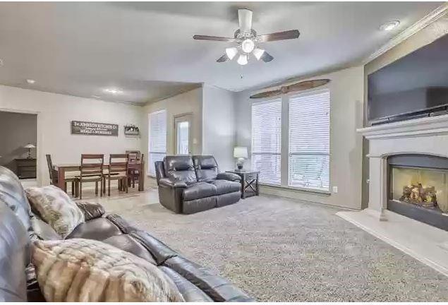 Building Photo - 2017 Laurel Forest Dr
