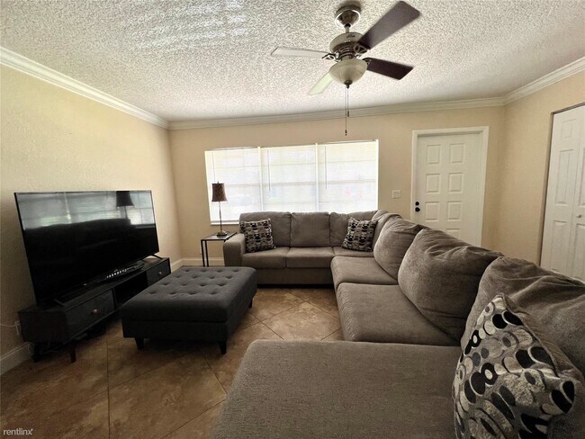 Foto del edificio - 3 br, 2 bath House - 9135 Saddlecreek Dr