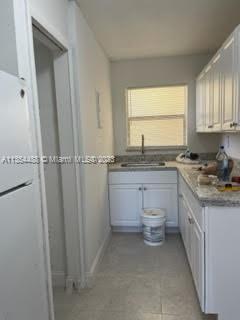 Building Photo - 650 NE 149th St