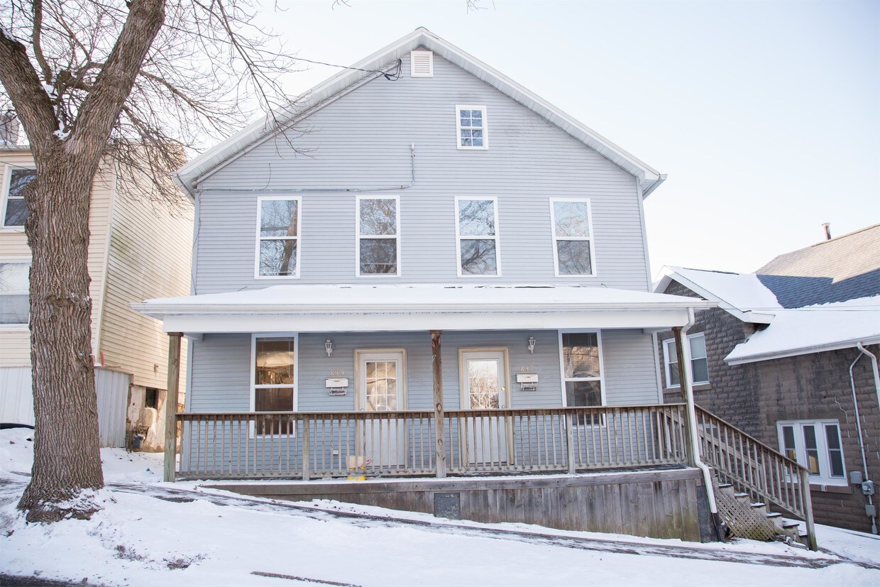 Foto principal - 837 Air Hill St