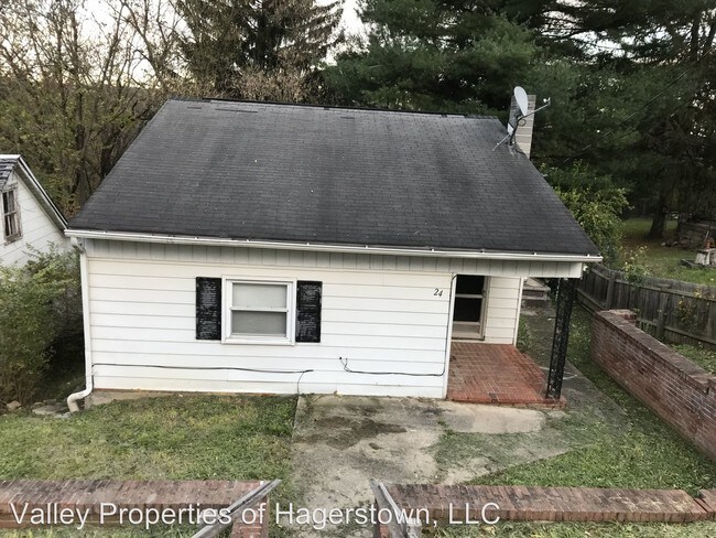 Foto del edificio - 2 br, 1 bath House - 24 Brent Street