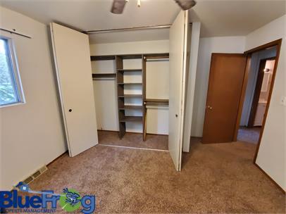 Foto del edificio - 348 E Marquette St