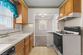 Foto del edificio - 9616 Colwell Ave