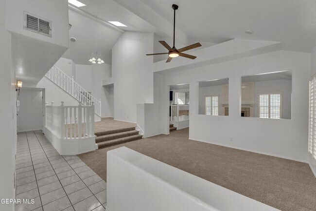 Foto del edificio - 1325 Whirlaway Dr