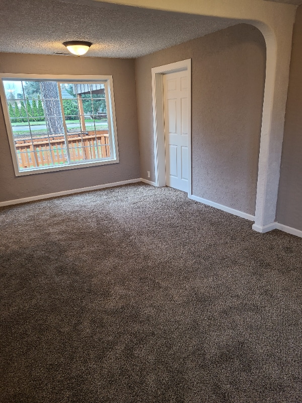 Building Photo - 4800 SW 160th Ave