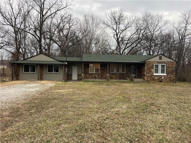 Building Photo - 4600 E Huntsville Rd