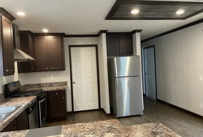 Building Photo - 152 W Orleans Ct