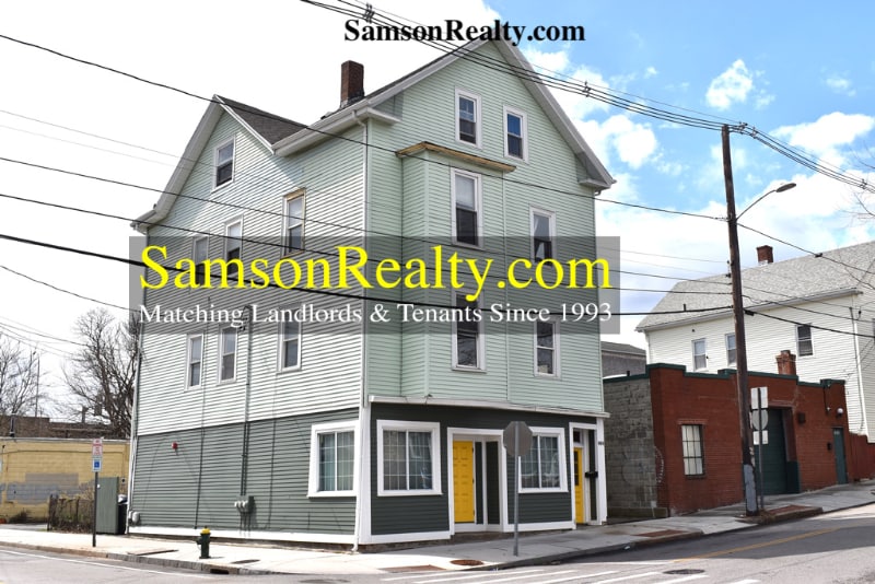 Foto principal - 669 Wickenden St